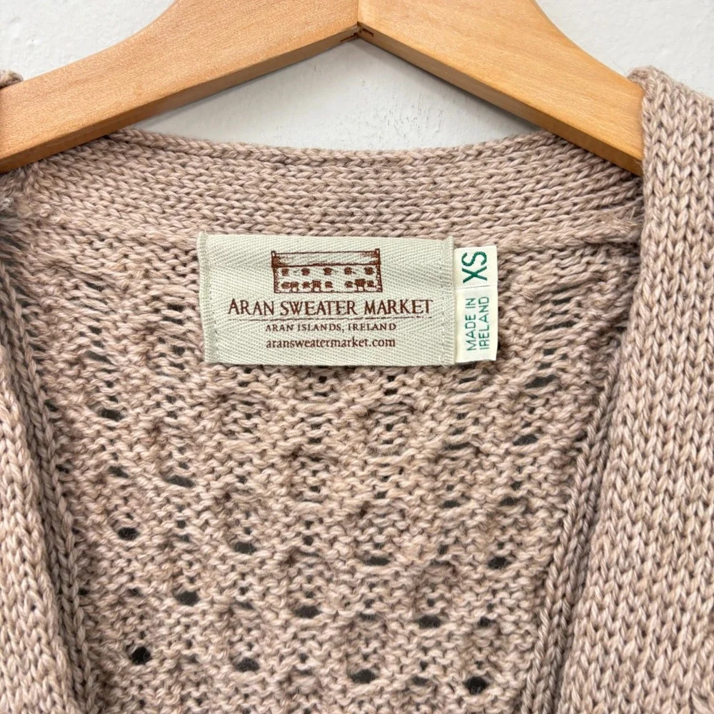 Aran Sweater Market Merino Wool Cardigan Men Sz XS Beige Button Down Cable Knit